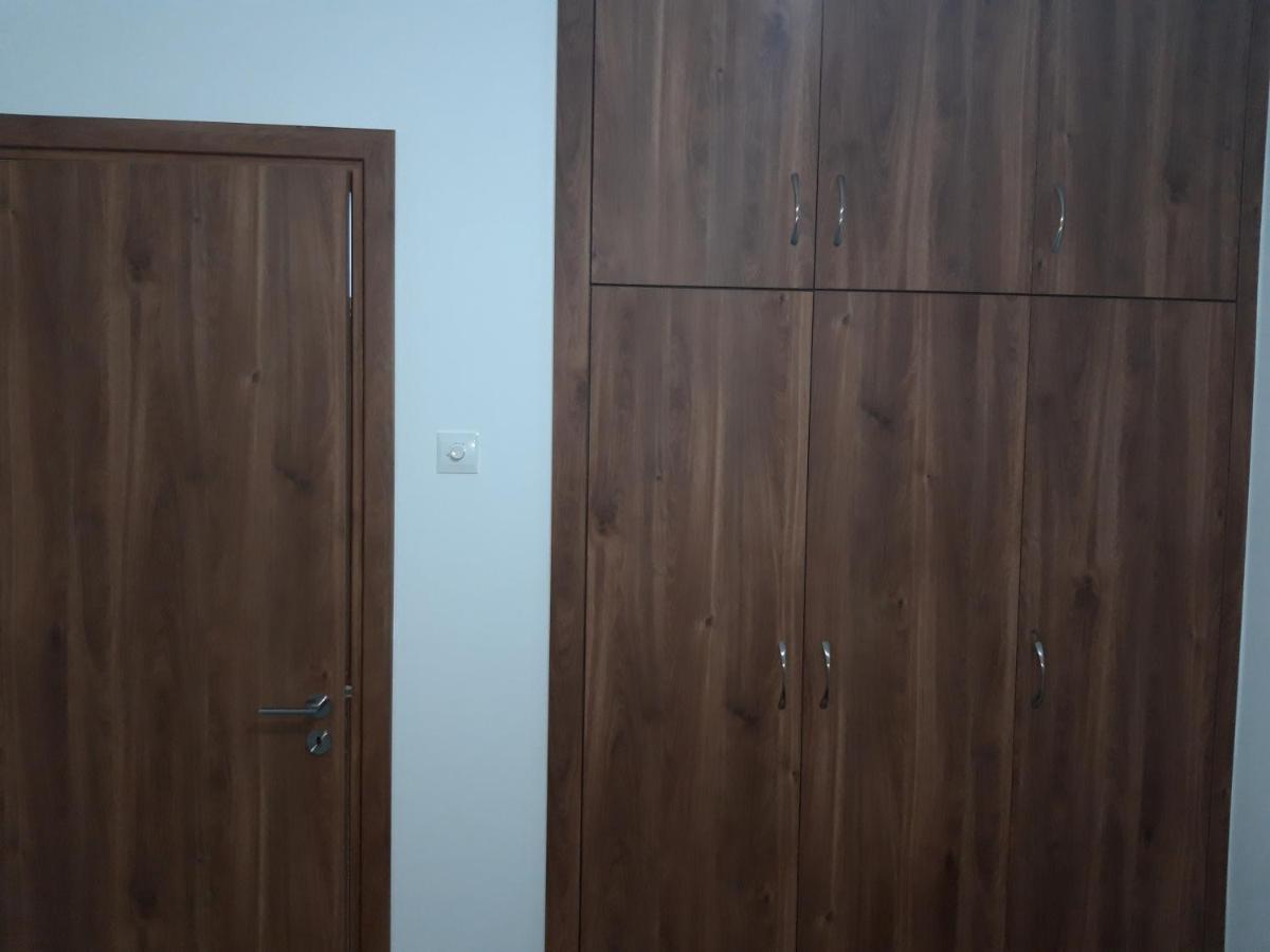 Costas Two-Bedroom Ground Floor Apartment Paphos Eksteriør billede