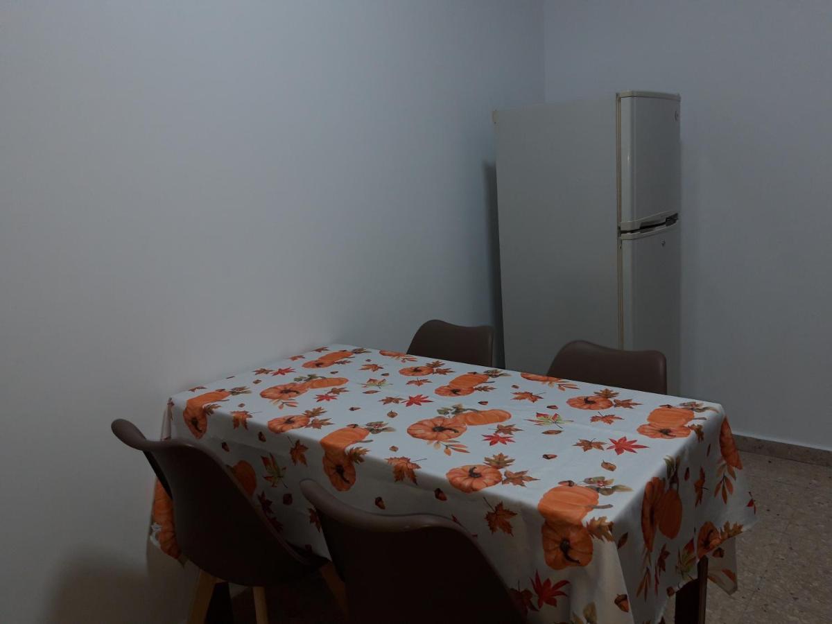 Costas Two-Bedroom Ground Floor Apartment Paphos Eksteriør billede